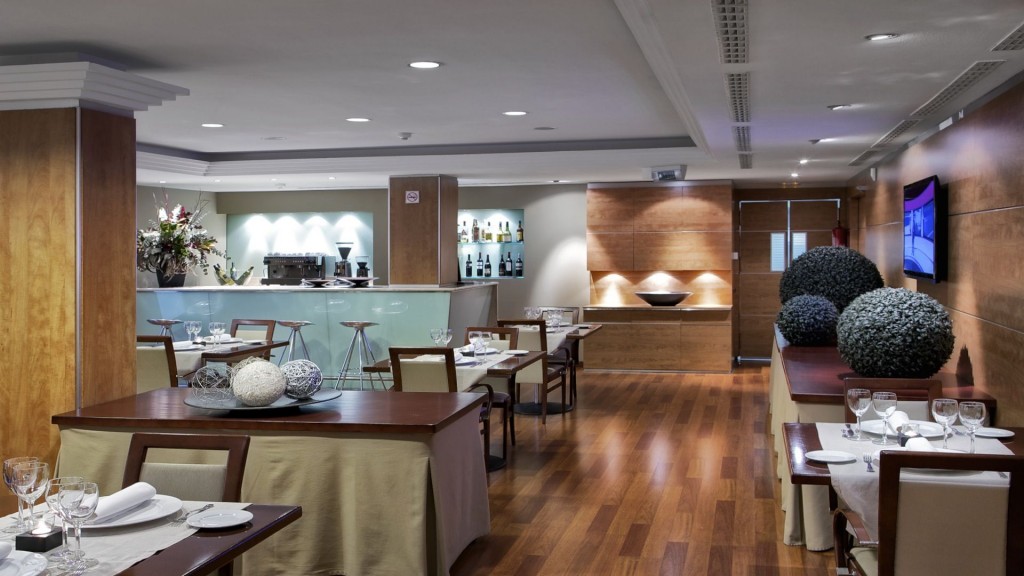 aparthotel-mariano-cubi-seccio-hotel-3_26_12_266