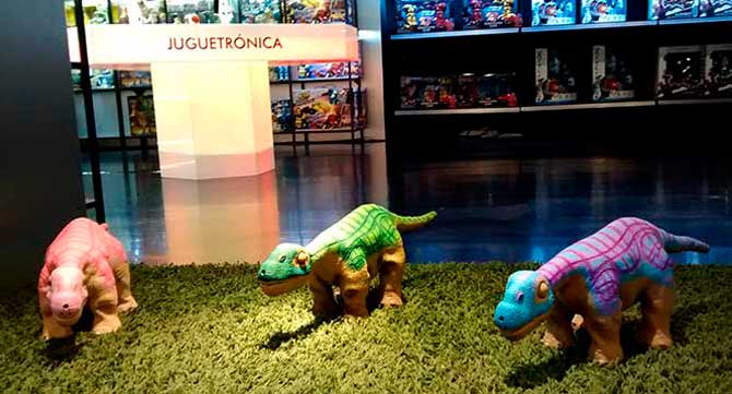 pleo-en-jugueteria