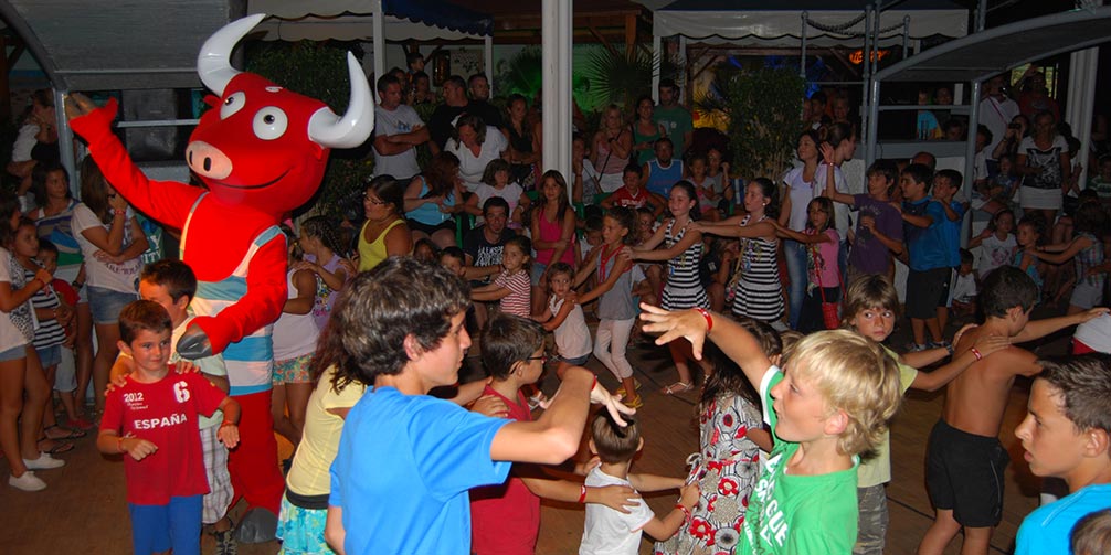 INFANTIL_06_MINIDISCO
