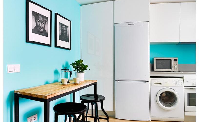 cocina-en-estudio-loft-4-2-urbanvida-la-latina2-816x500