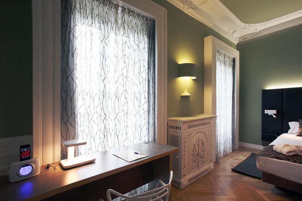 triple-room-petit-palace-lealtad-plaza