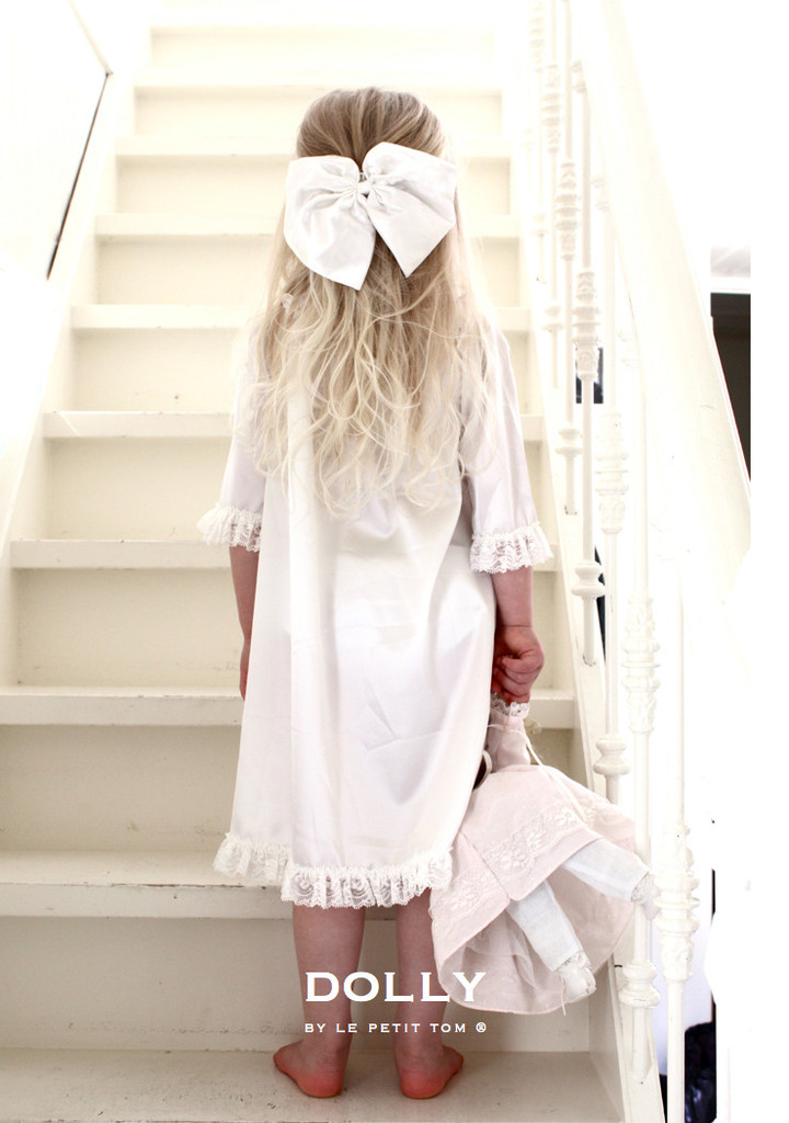 annemarie991_nightgownwhite7
